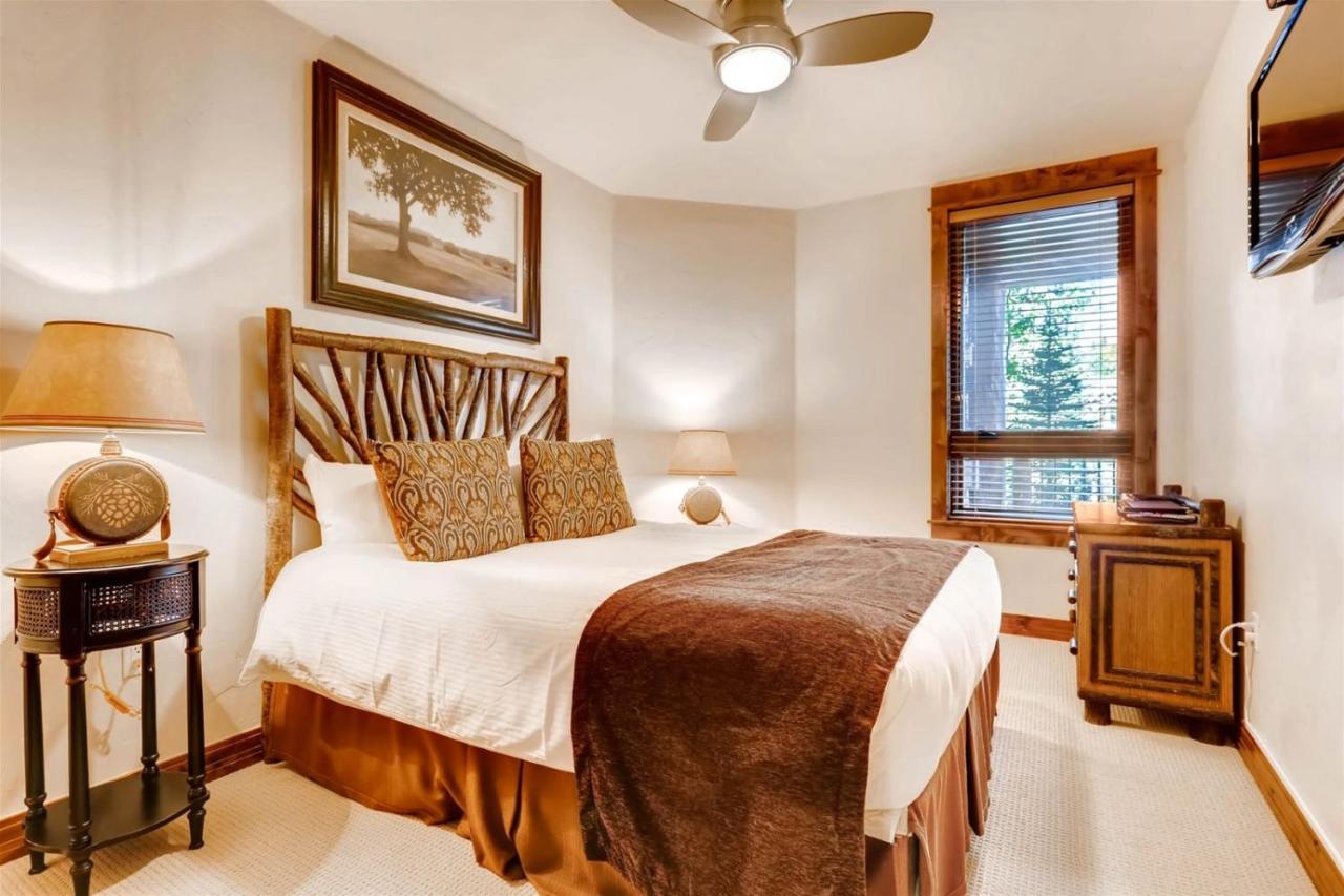 Luxury 2 Bedroom Ski In, Ski Out Condo In Breckenridge With Shared Pool, Hot Tub, Arcade, And Bar 外观 照片